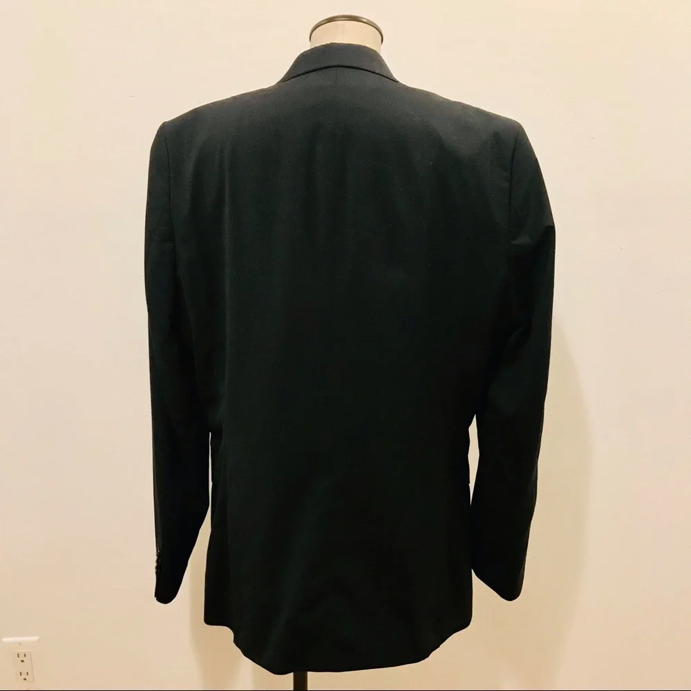H&M black blazer. Size 42 R. Excellent used condition. No trace of wear. - Picture 11 of 11